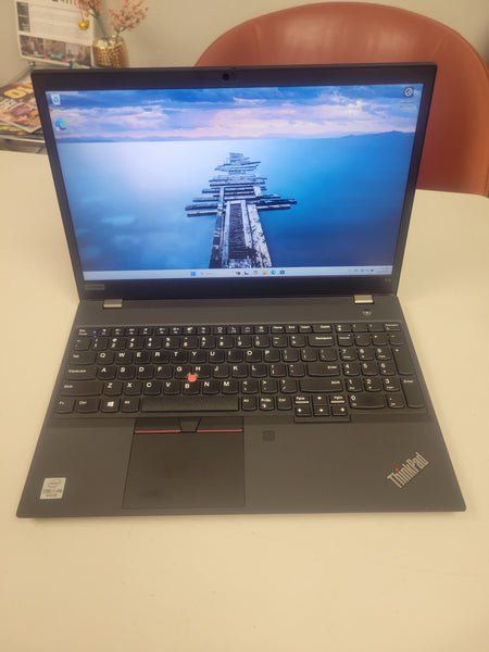 Lenovo Thinkpad T15 gen 1, intel i7 16gb ram 512gb SSD Windows 11 pro