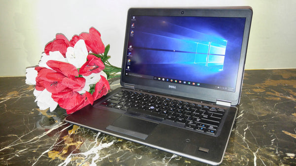 (Custom order for Anne Rose) - Dell e7440 i5 16 gig ram 256gb ssd windows 10 pro 64 bits